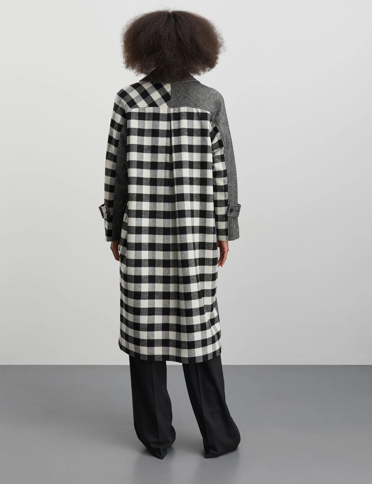 Bondu Jami Coat - Black/Artic Wolf